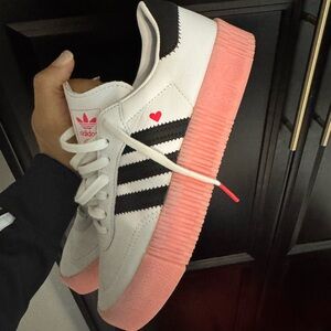 Valentine’s   limited-edition Sambarose sneakers